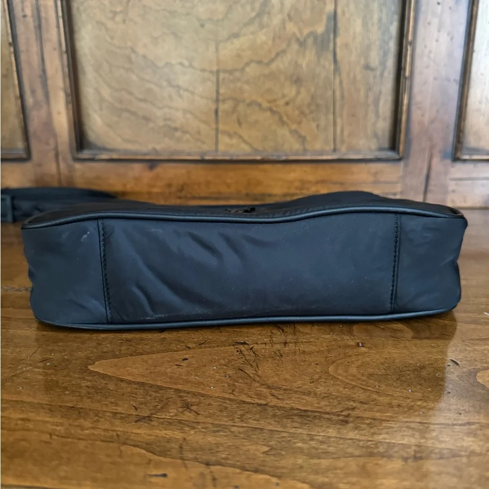 Saint Laurent le 5 a 7 black purse nwt - Picture 4 of 10